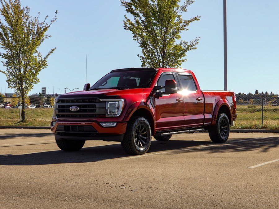 2021 Ford F-150 Lariat Sport 502A 3.5L FX4 6.5' Box | Aftermarket Fender Flares Red
