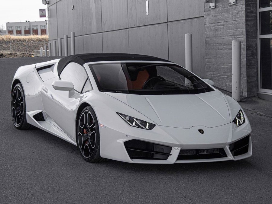 2018 Lamborghini Huracan 2018 White