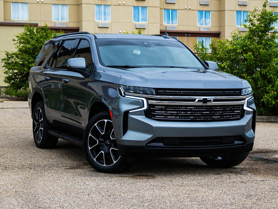 2022 Chevrolet Tahoe RST 5.3L | Panoramic Sunroof Grey