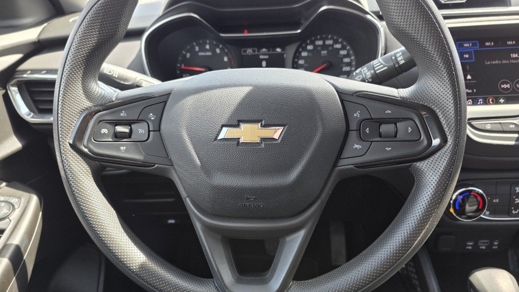 2022 CHEVROLET TrailBlazer LT FWD White Mont-Laurier - photo #23