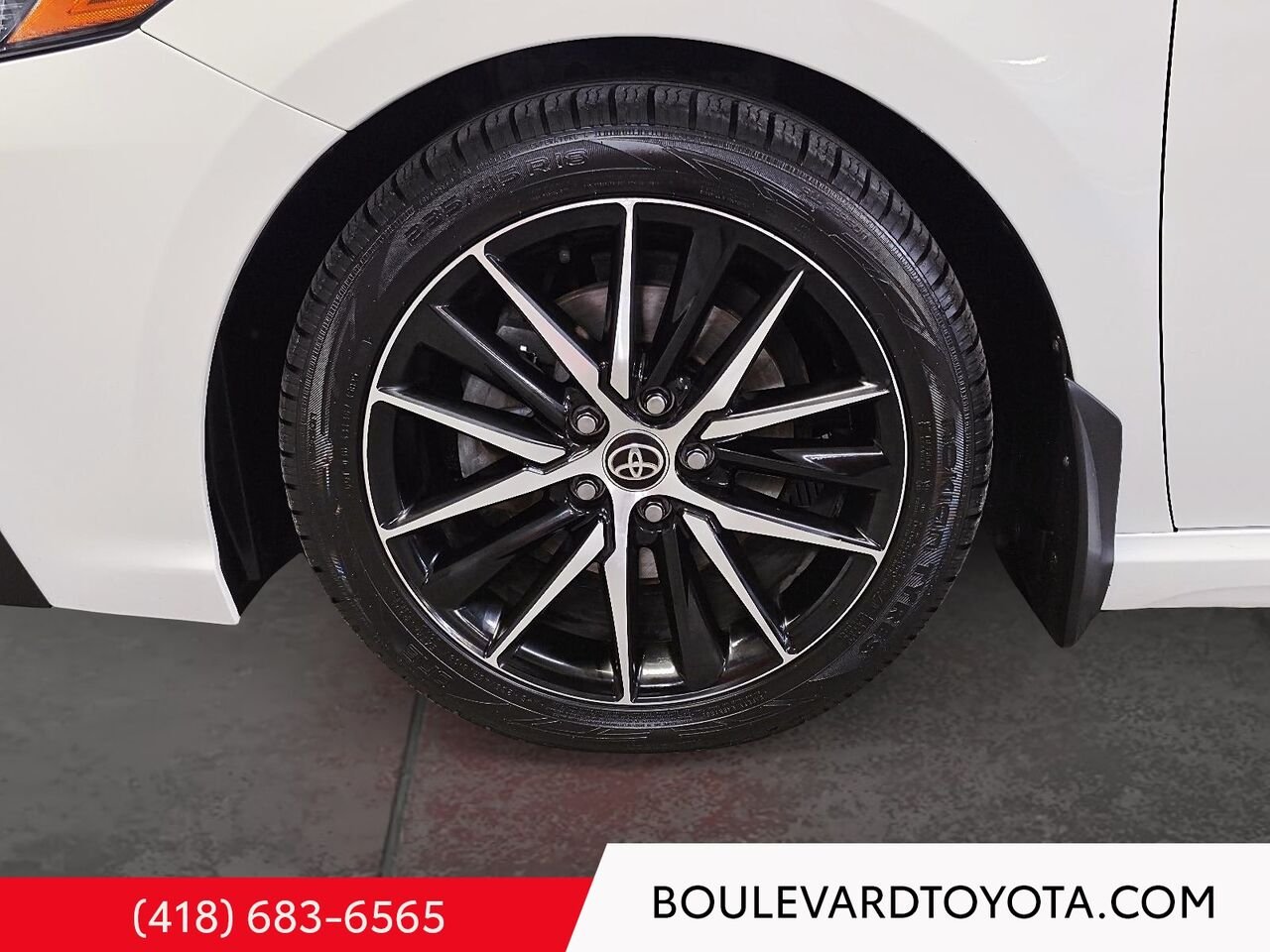 Toyota Camry 100493A-71 | SE AMÉLIORÉ, HYBRIDE 2023 Blanc Québec - photo #6