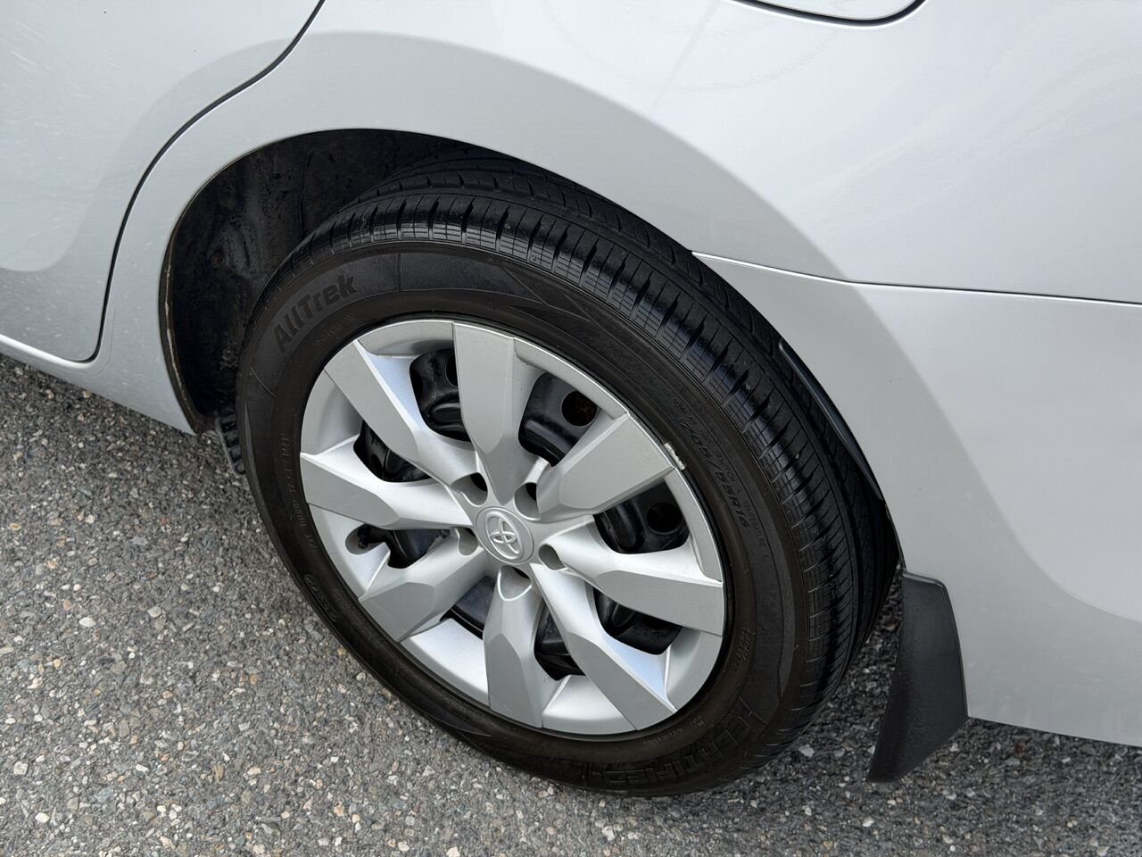 Toyota Corolla 2014 Argent Ste-Marie - photo #7