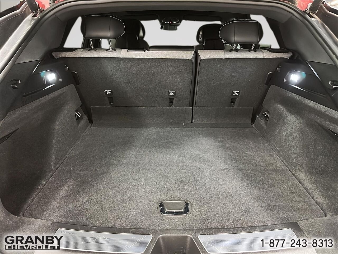 Cadillac LYRIQ Tech 4 portes avec 1SA | G3888 2024 Rouge Granby - photo #8