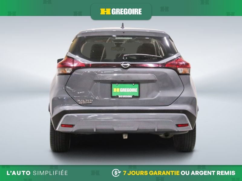 2022 Nissan Kicks Grey Laval - photo #7