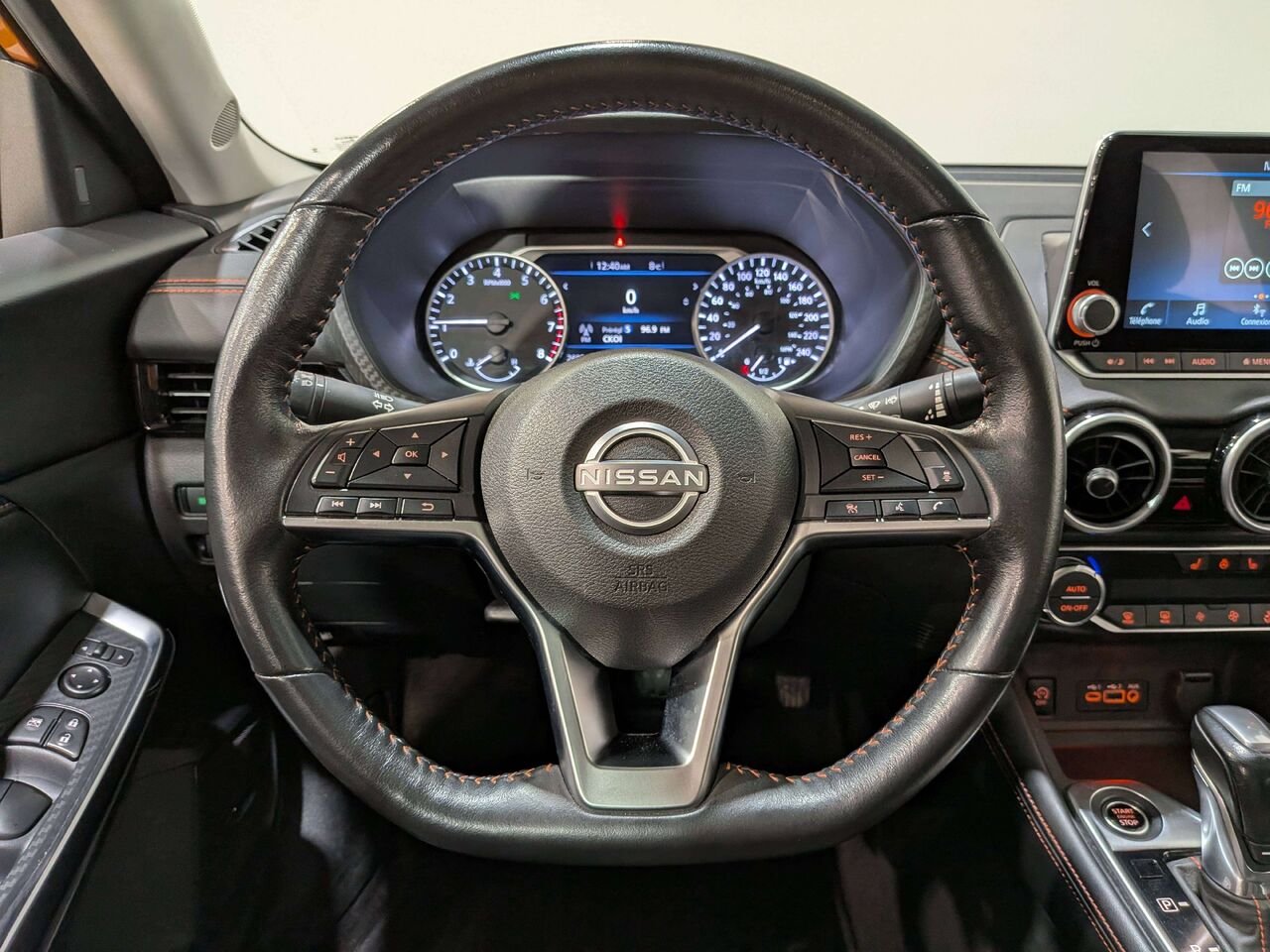 2024 Nissan Sentra SR Manual Orange Val-David - photo #12