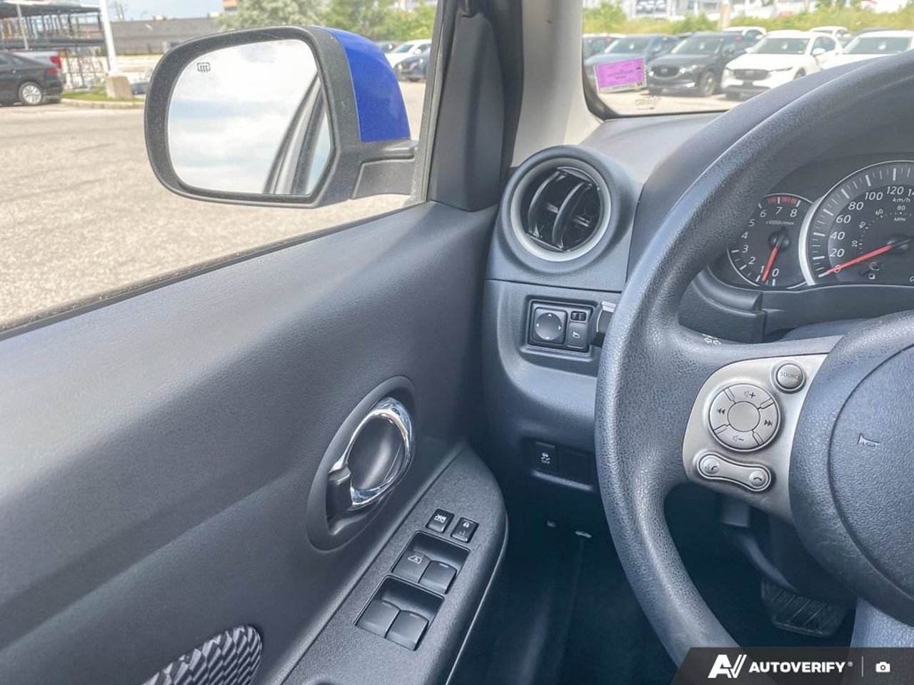 2017 Nissan Micra 3N1CK3CP0HL259090 Blue Mirabel - photo #19