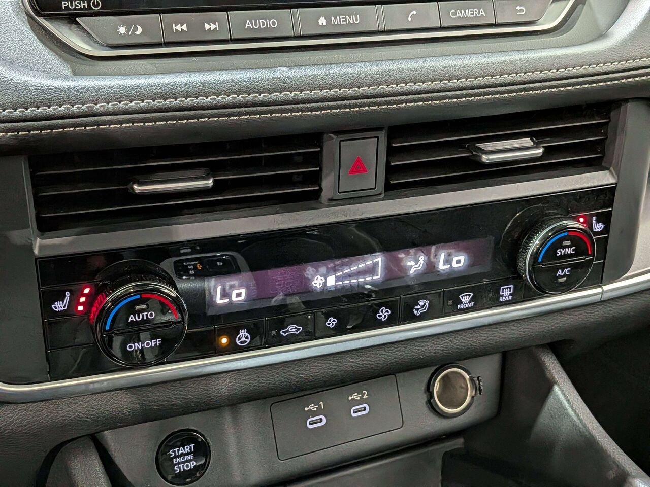 2024 Nissan Rogue AWD SV Moonroof Black Mirabel - photo #26
