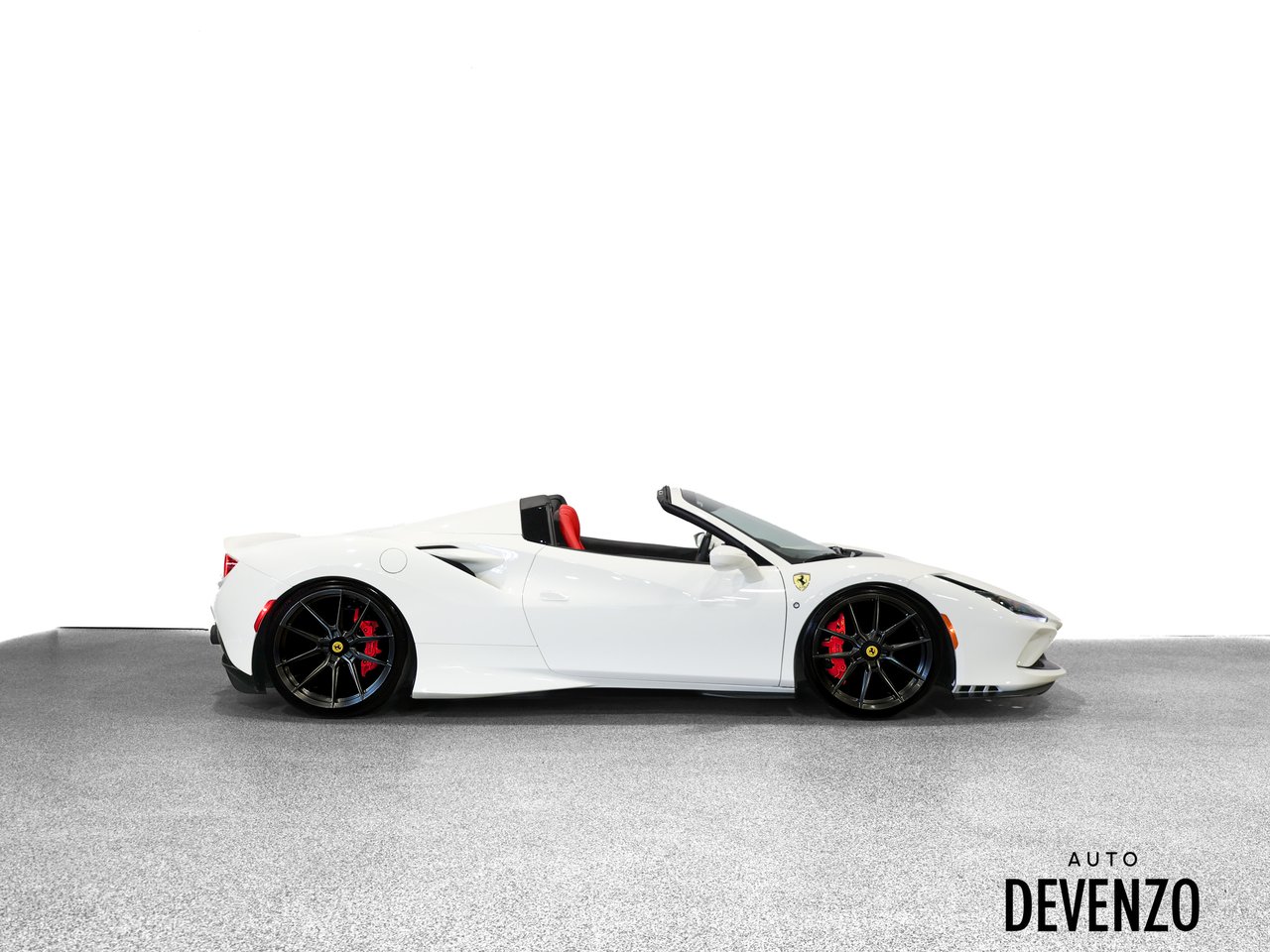 2023 Ferrari F8 Spider White Saint-Eustache - photo #1