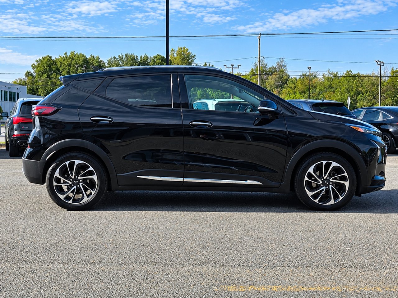 2022 Chevrolet Bolt EUV Premier Black Granby - photo #7