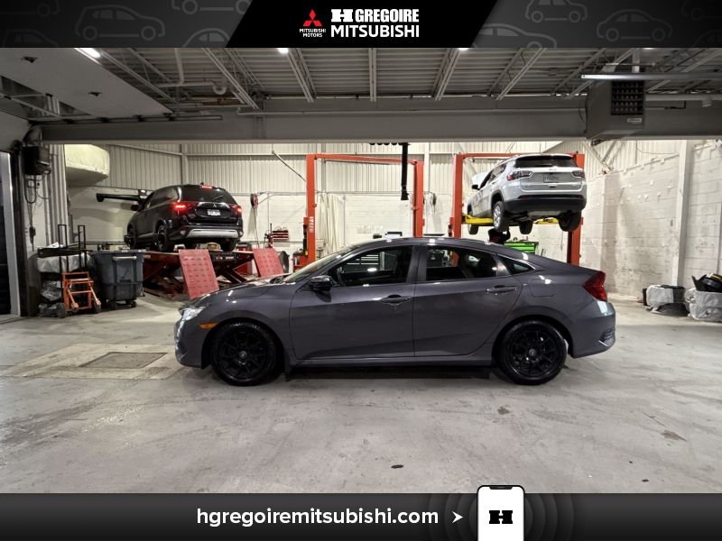 2016 Honda Civic Grey Laval - photo #4