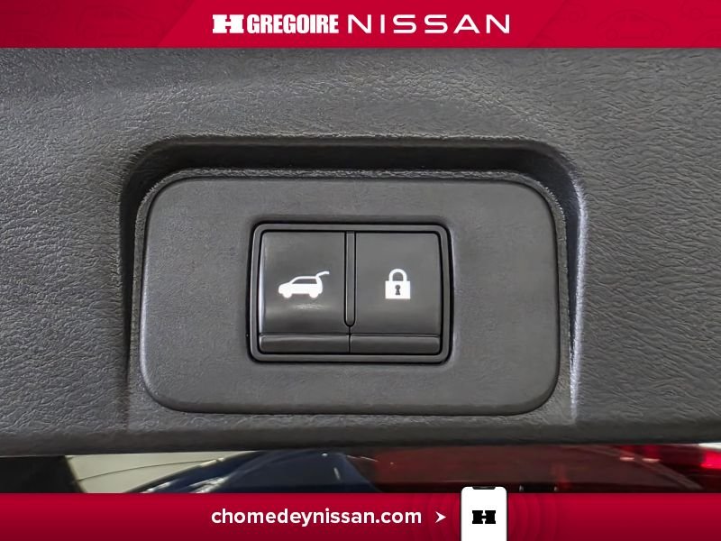 2021 Nissan Rogue Blue Laval - photo #29