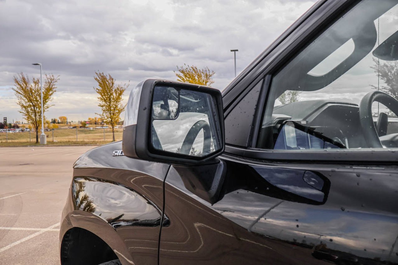 2026 Chevrolet Silverado 1500 4WD Crew Cab 147 LT Black Sherwood Park - photo #13