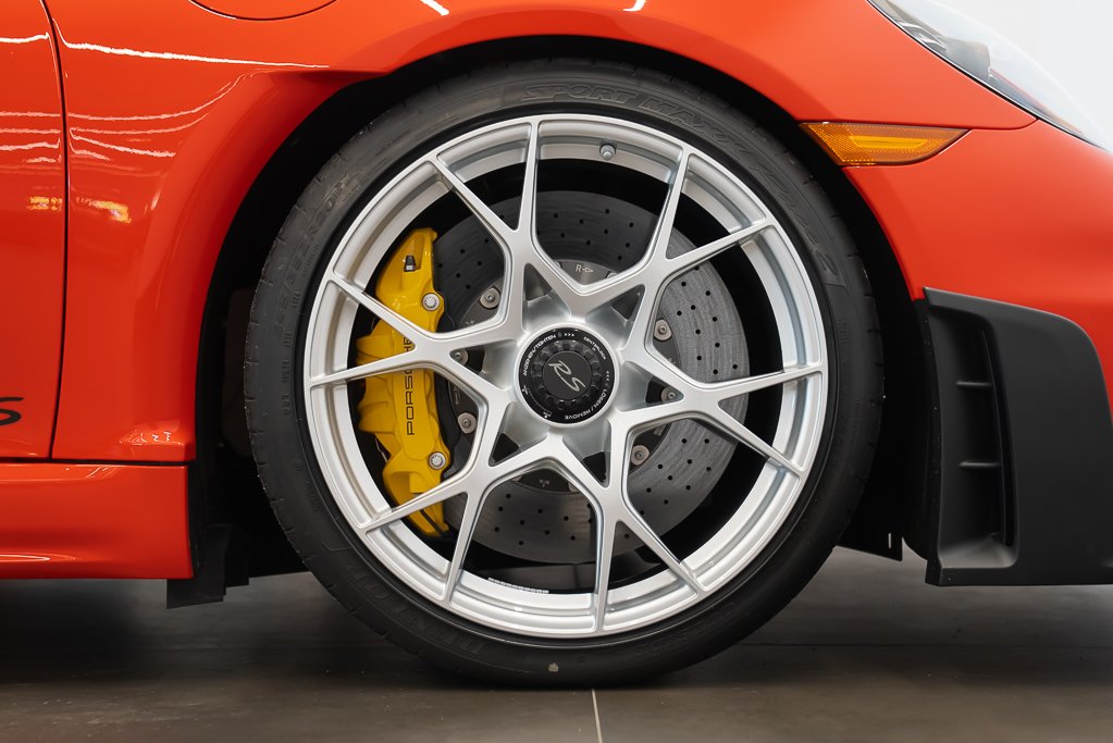 Porsche 718 Cayman GT4 RS // Weissach Package 2025 Orange Kirkland - photo #7