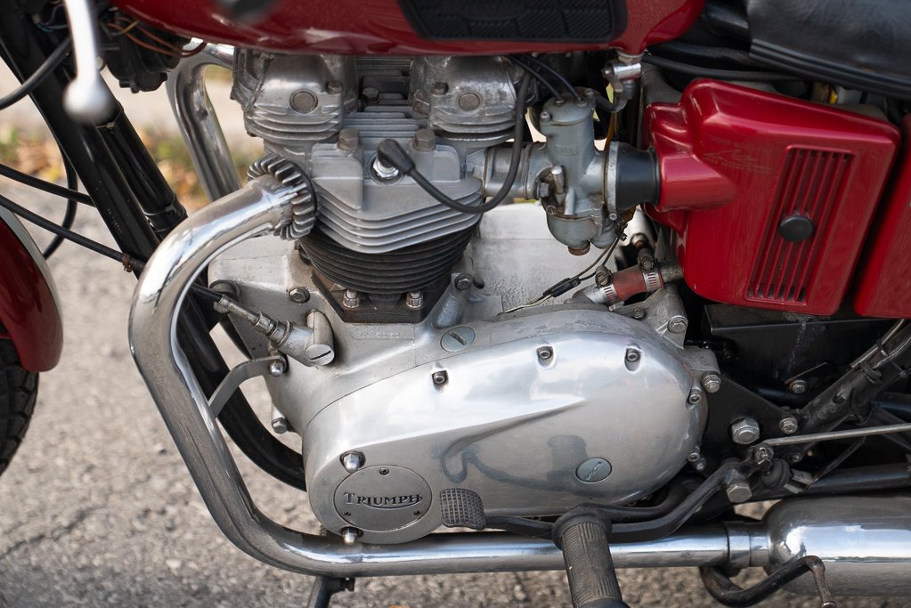 Triumph Bonneville 1972 Montréal - photo #13