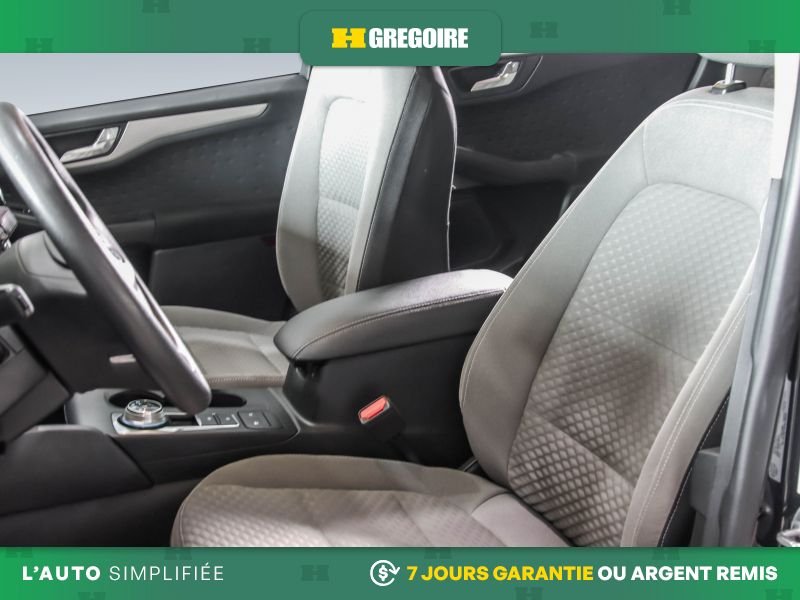 2020 Ford Escape Black Saint-Eustache - photo #20