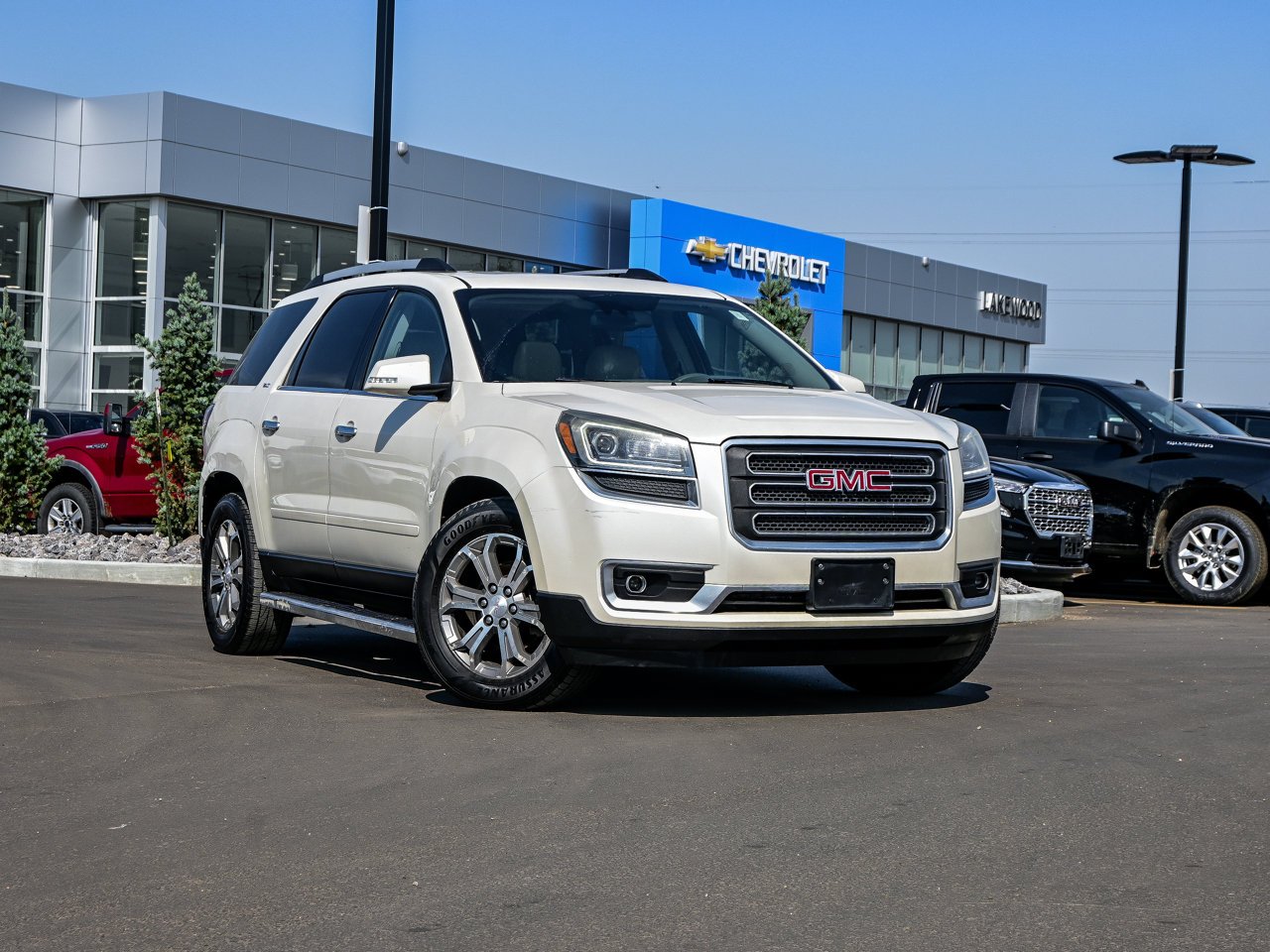 2014 GMC Acadia AWD 4dr SLT2 White Sherwood Park - photo #1