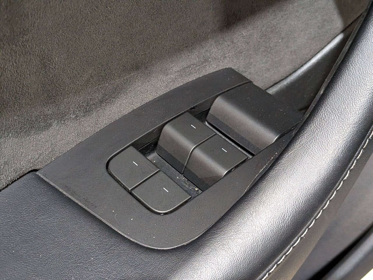 Tesla Model 3 Standard Range RWD *Ltd Avail* 2022 Noir Val-David - photo #31