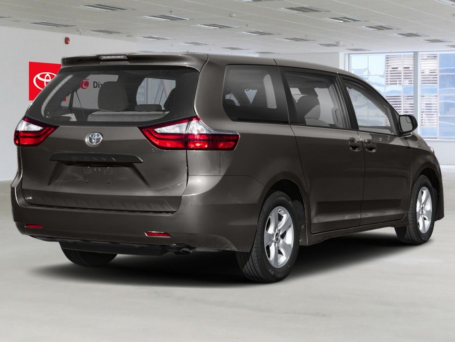 2019 Toyota Sienna LE 8-Passenger FWD Grey