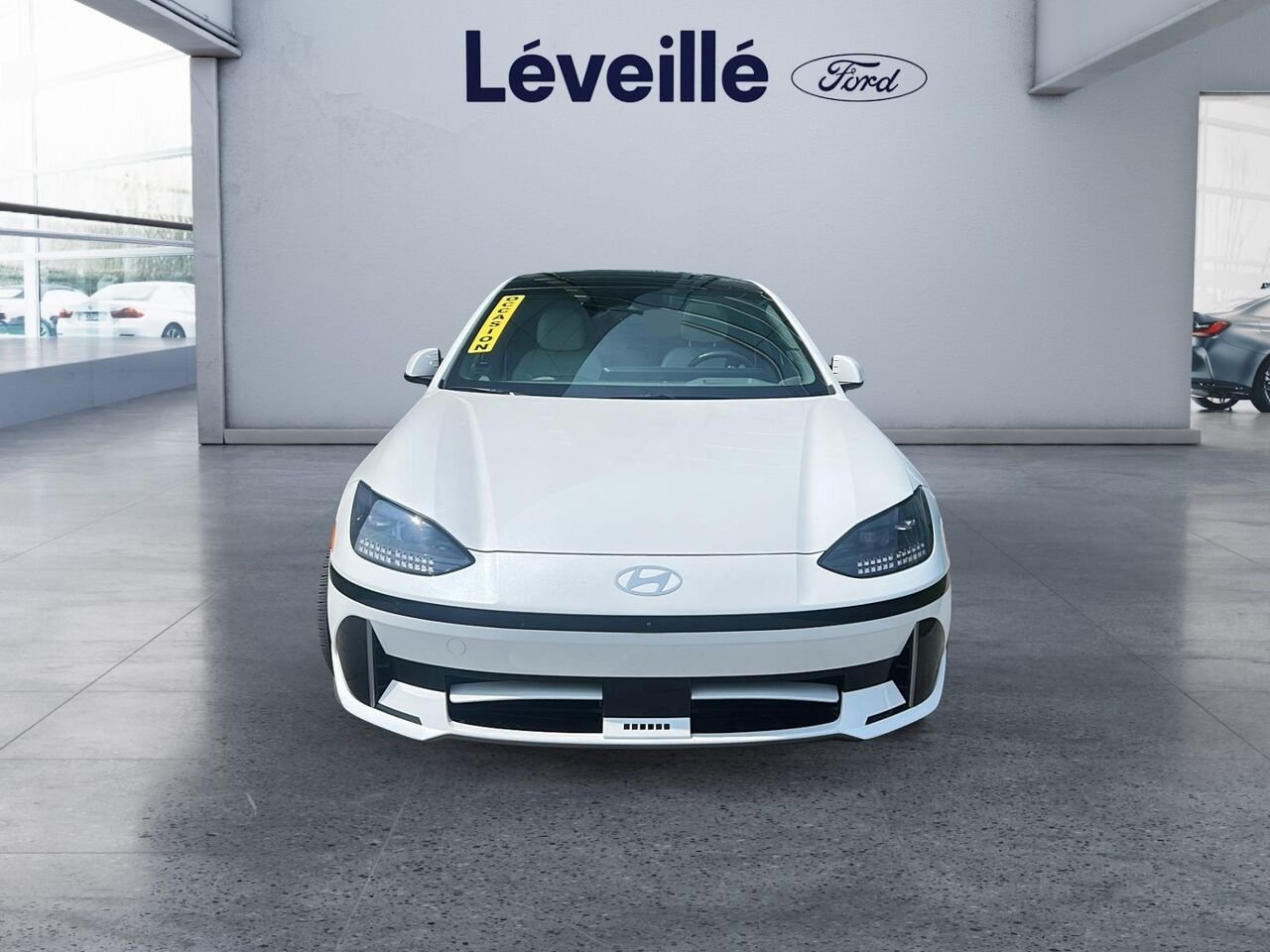 2023 Hyundai IONIQ 6 White Saint-Jérôme - photo #2
