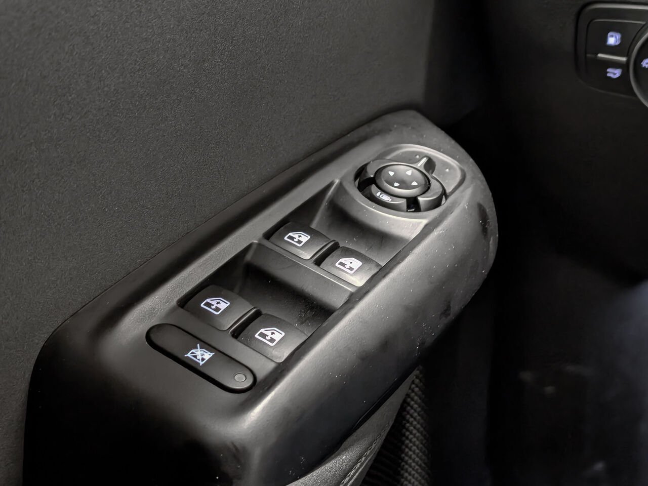 Alfa Romeo TONALE Plug-in Hybride AWD Toit Ouvrant 2024 Autre Sherbrooke - photo #14