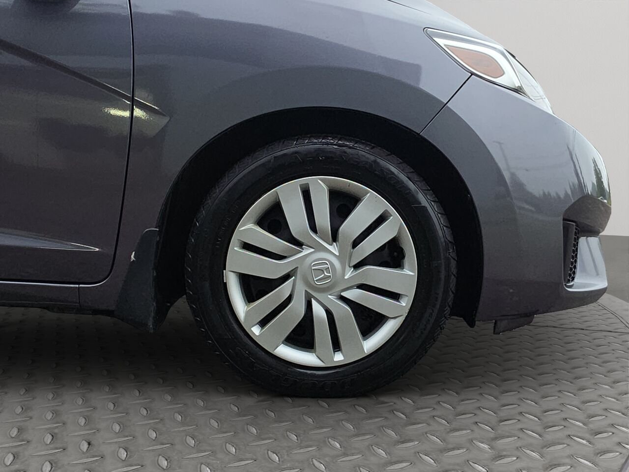Honda Fit LX à hayon 5 portes CVT, caméra de recul, sièges chauffant, commande audio au volant 2016 Gris Val-David - photo #24