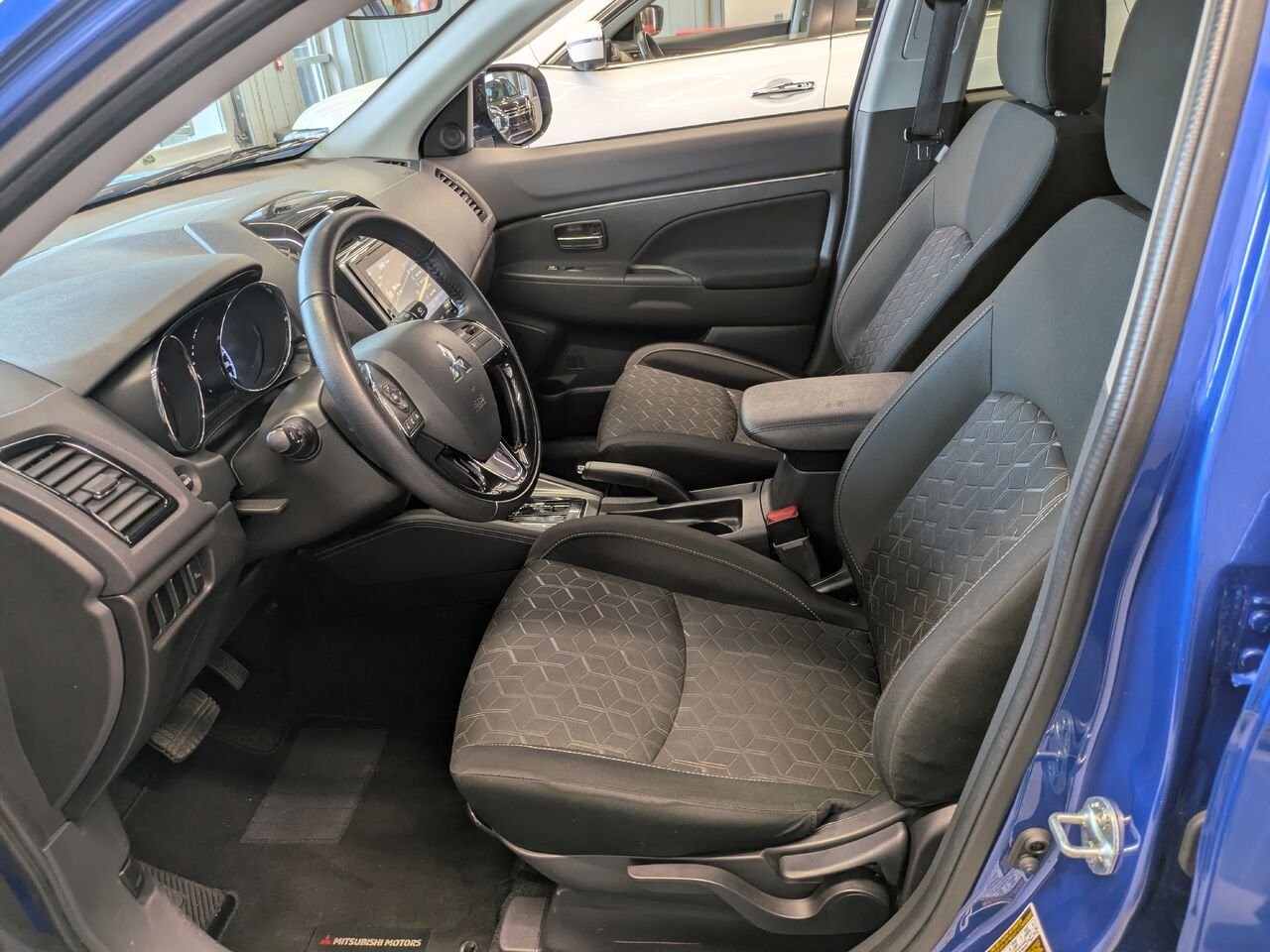 Mitsubishi RVR 2024 Bleu Gatineau - photo #13