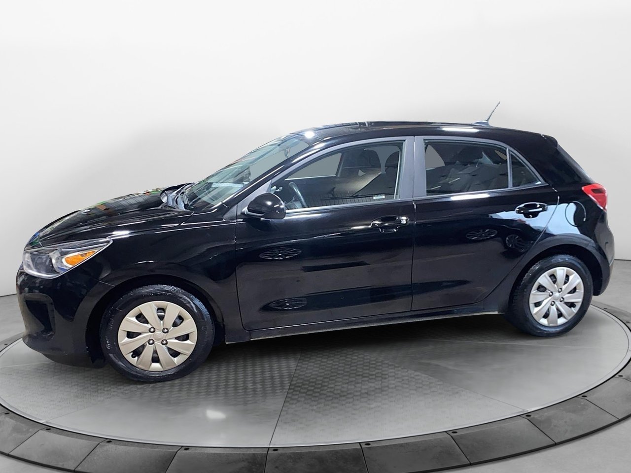Kia Rio 5-door NIV 3KPA25AB6JE039972 2018 Noir Baie-Comeau - photo #5