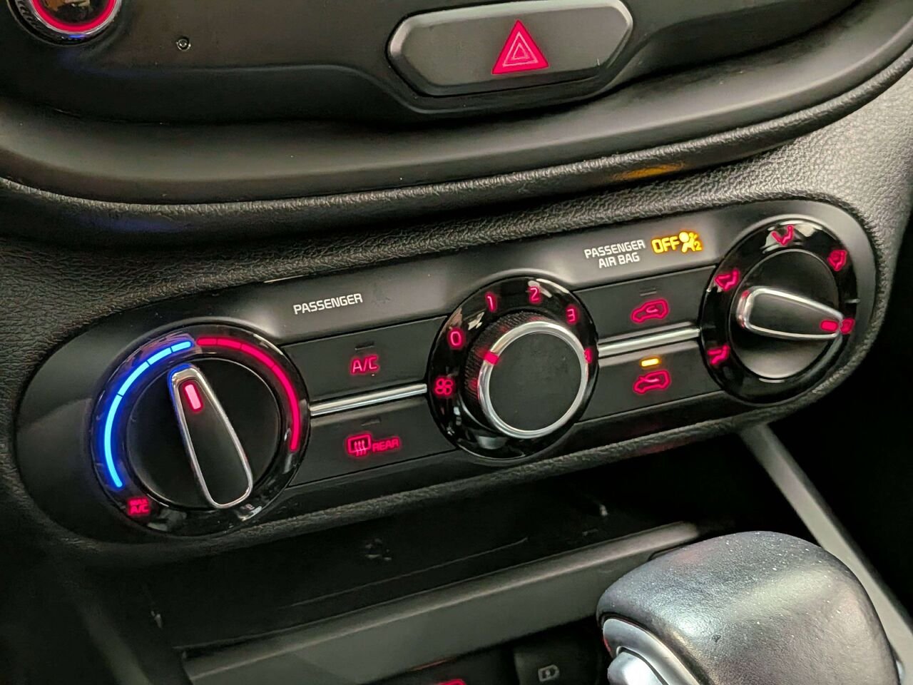 Kia Soul 2021 Noir Val-David - photo #21