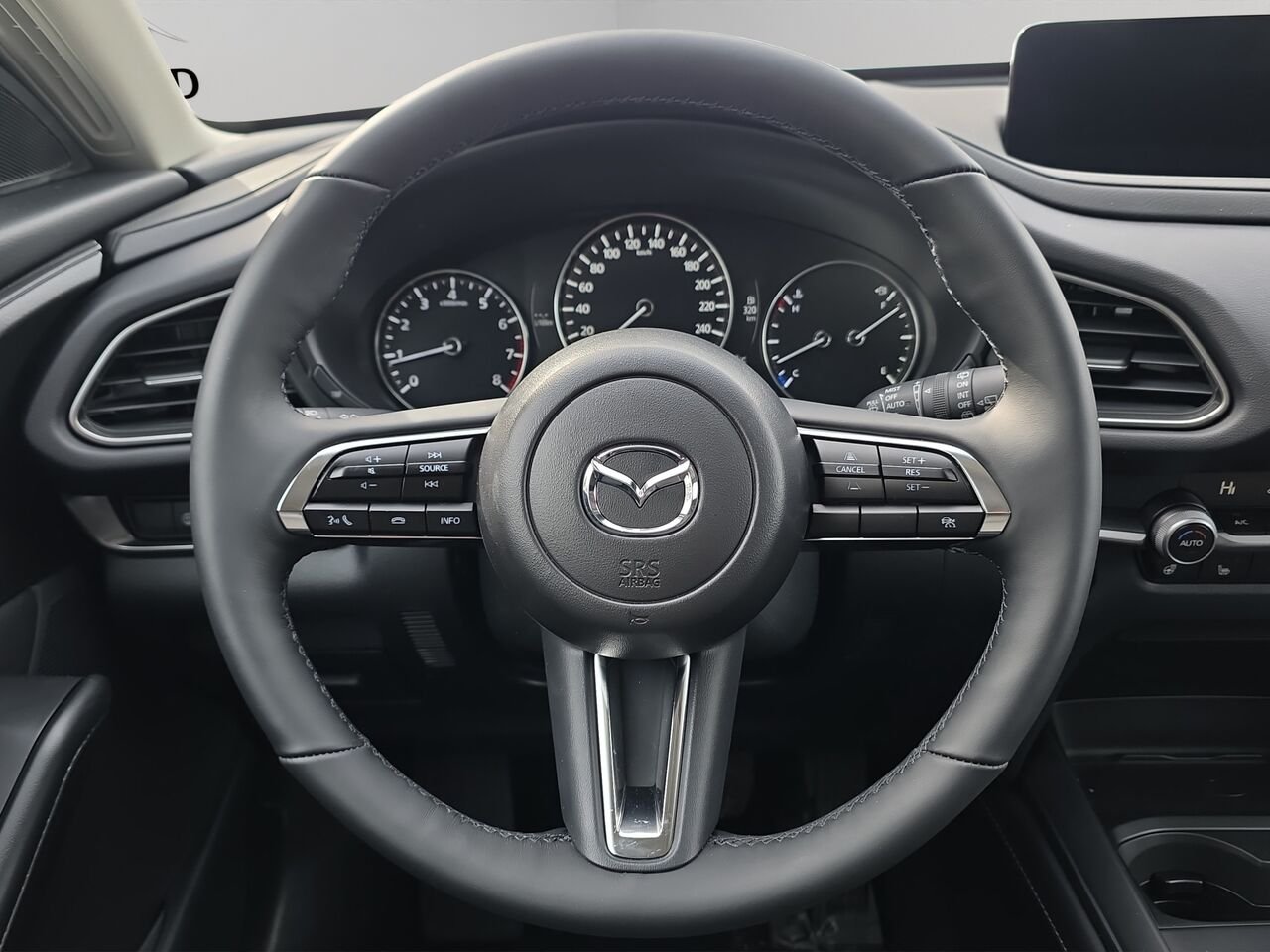 2026 Mazda CX-30 Gs, awd, sièges, volant et rétroviseurs chauffants Machine Grey Metallic Val-David - photo #7