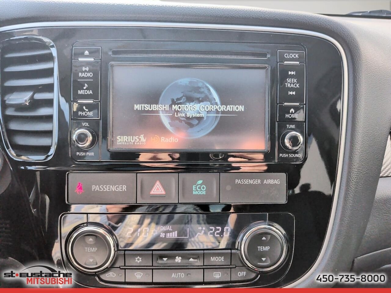 Mitsubishi Outlander 2016 Rouge Saint-Eustache - photo #8