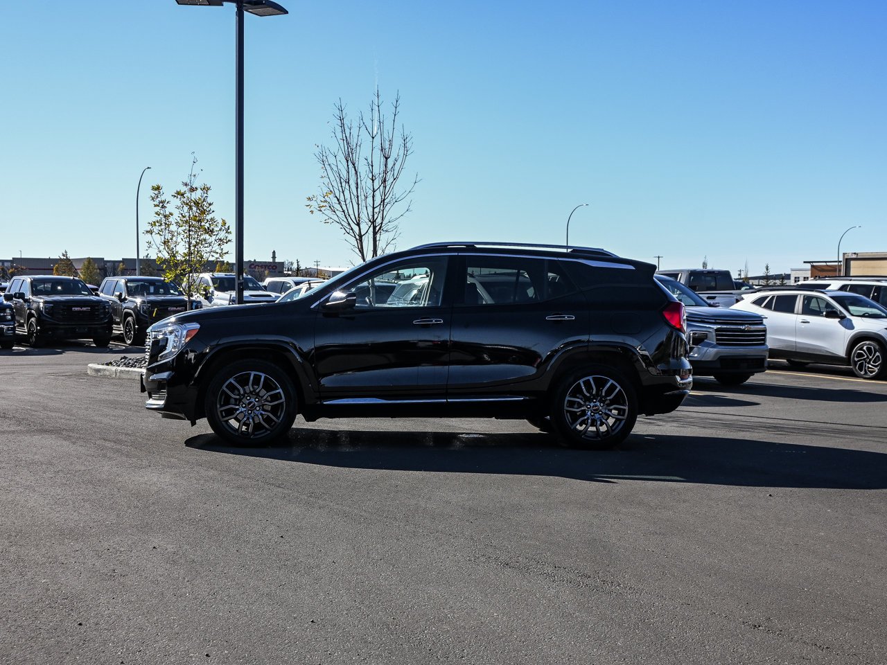 2022 GMC Terrain AWD 4dr Denali Black Sherwood Park - photo #8