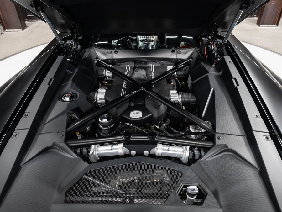 2017 Lamborghini Aventador 2017