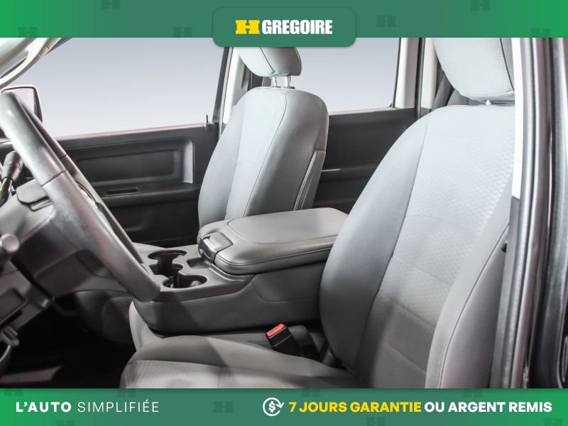 Ram 1500 820432 | ST 4WD AUTO A/C MAGS CAM RECUL BLUETOOTH 2019 Noir Laval - photo #17