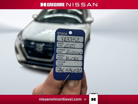 2021 Nissan Kicks Kicks Play etat neuf S bien equipé perle White