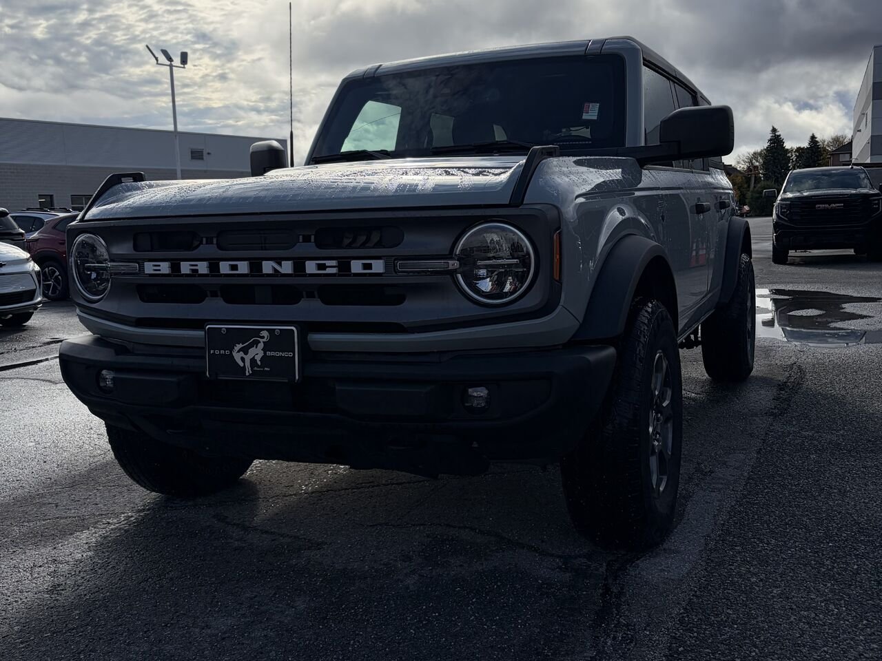Ford BRONCO BIG BEND Big Bend 4 portes 4x4 2024 Gris Gatineau - photo #0