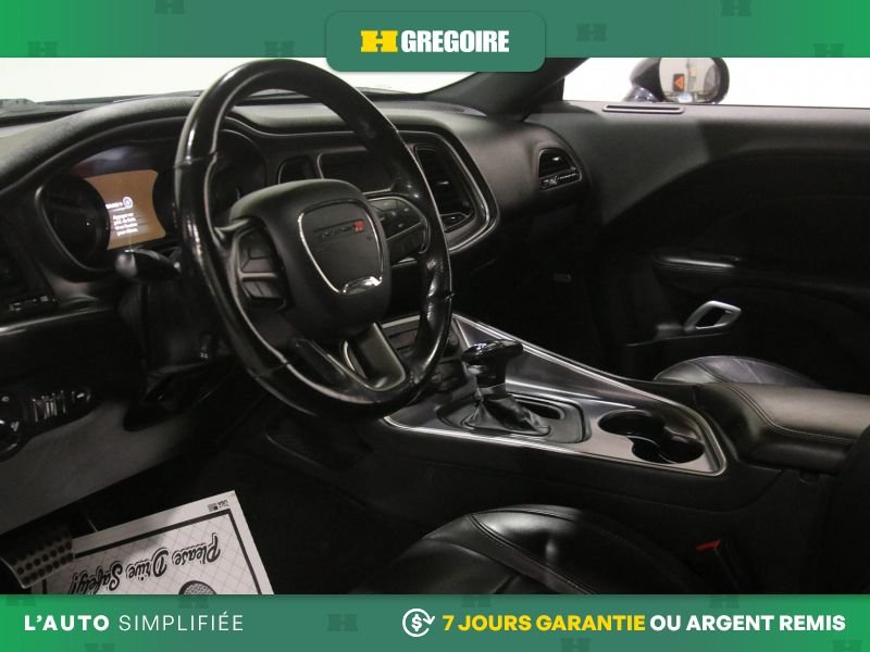 2019 Dodge Challenger Blue Blainville - photo #11