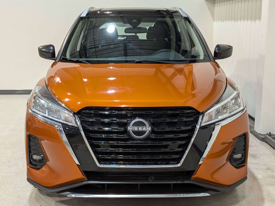 2024 Nissan Kicks SV FWD Orange