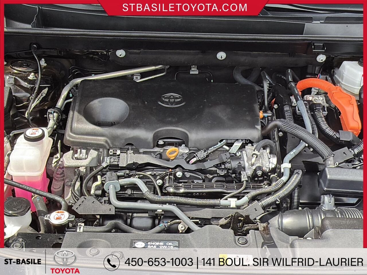 TOYOTA RAV4 Hybride 2022 Noir minuit métallisé Saint-Basile-le-Grand - photo #10