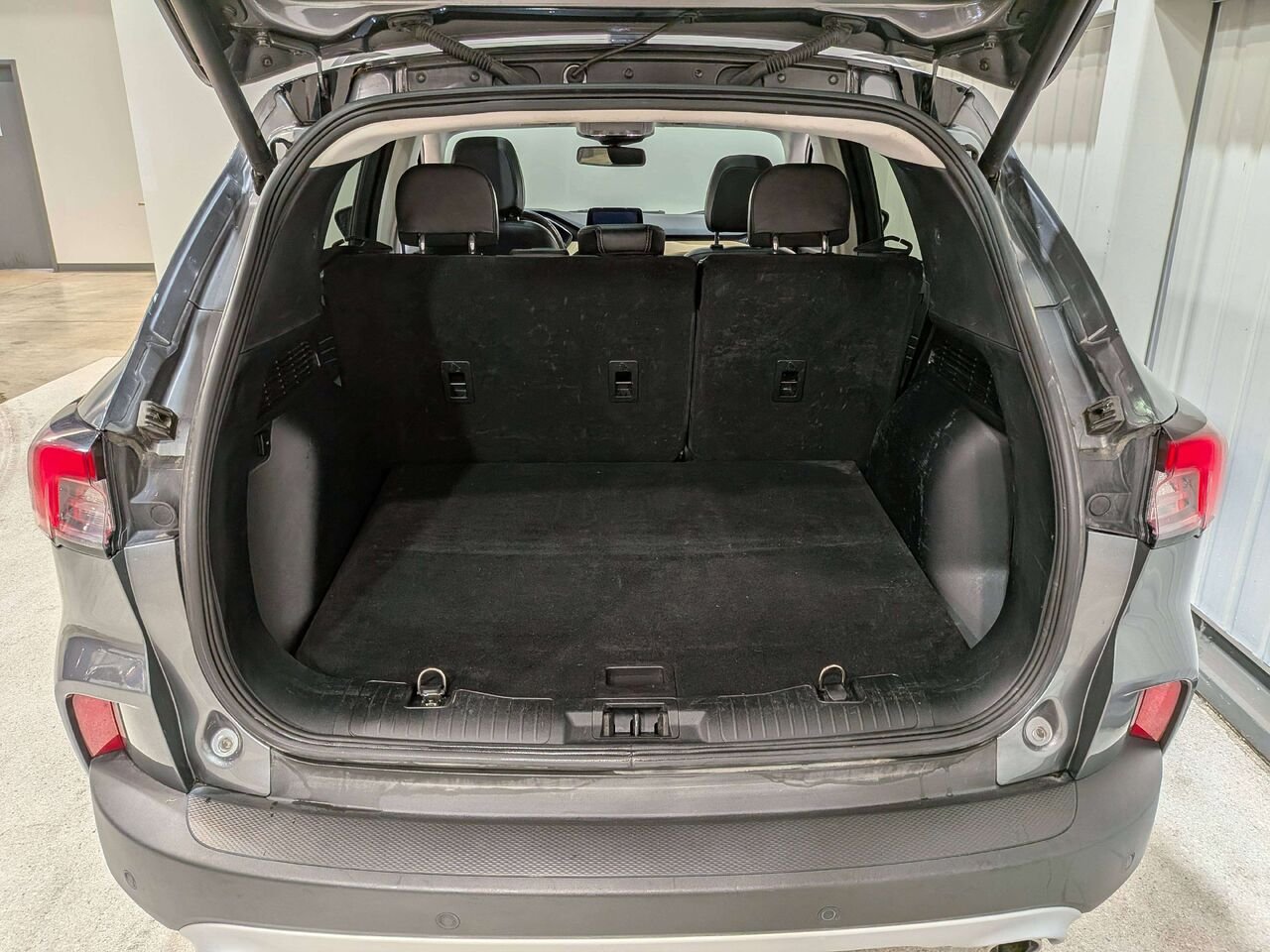 2022 Ford Escape Titanium Plug-In Hybrid FWD Grey Val-David - photo #8