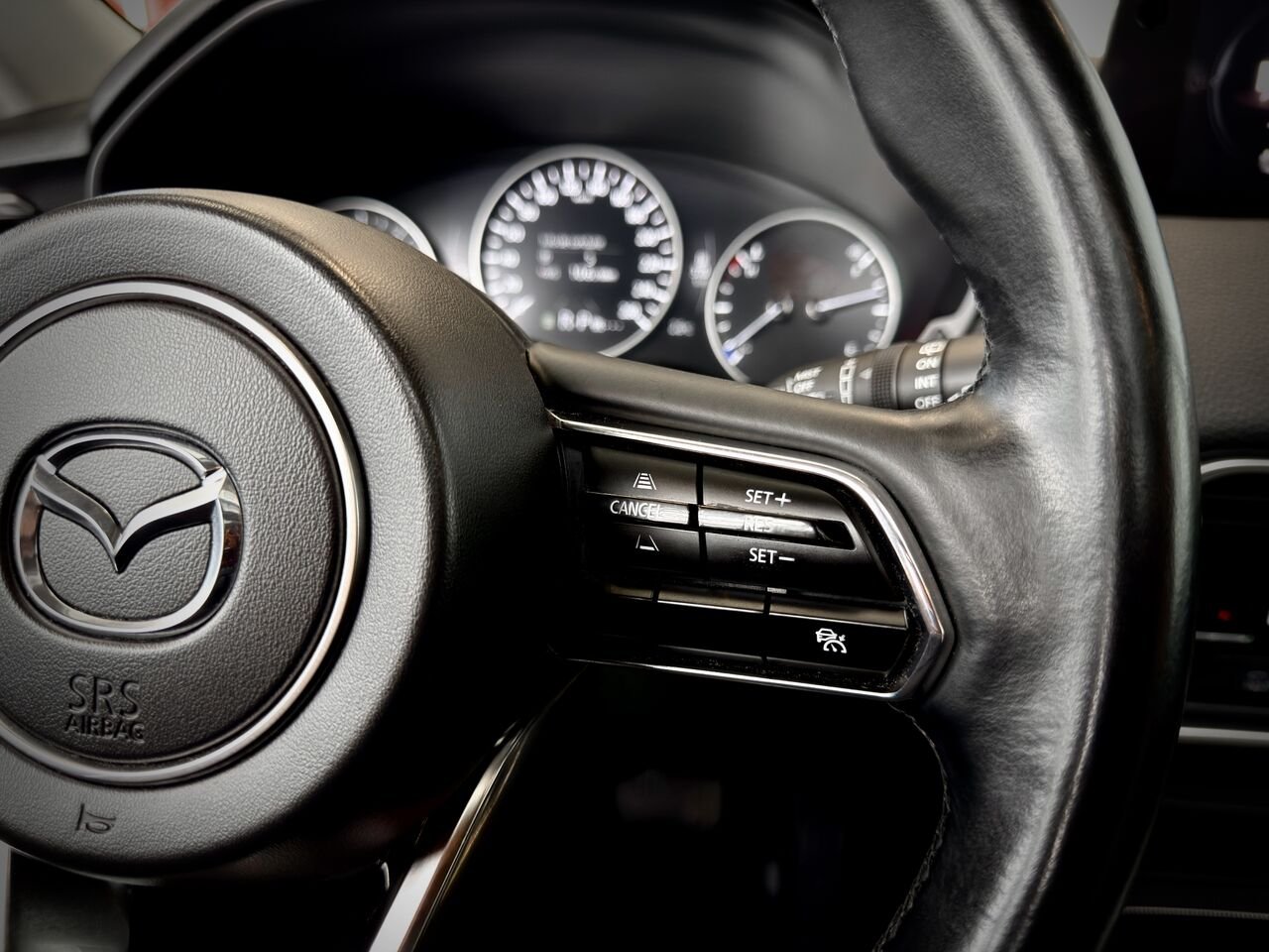 2024 Mazda CX-90 hybride léger Black Notre-Dame-des-Prairies - photo #26