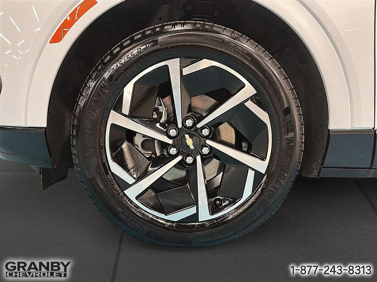2025 Chevrolet Equinox EV 4 portes - LT | 26-0970A White Granby - photo #8