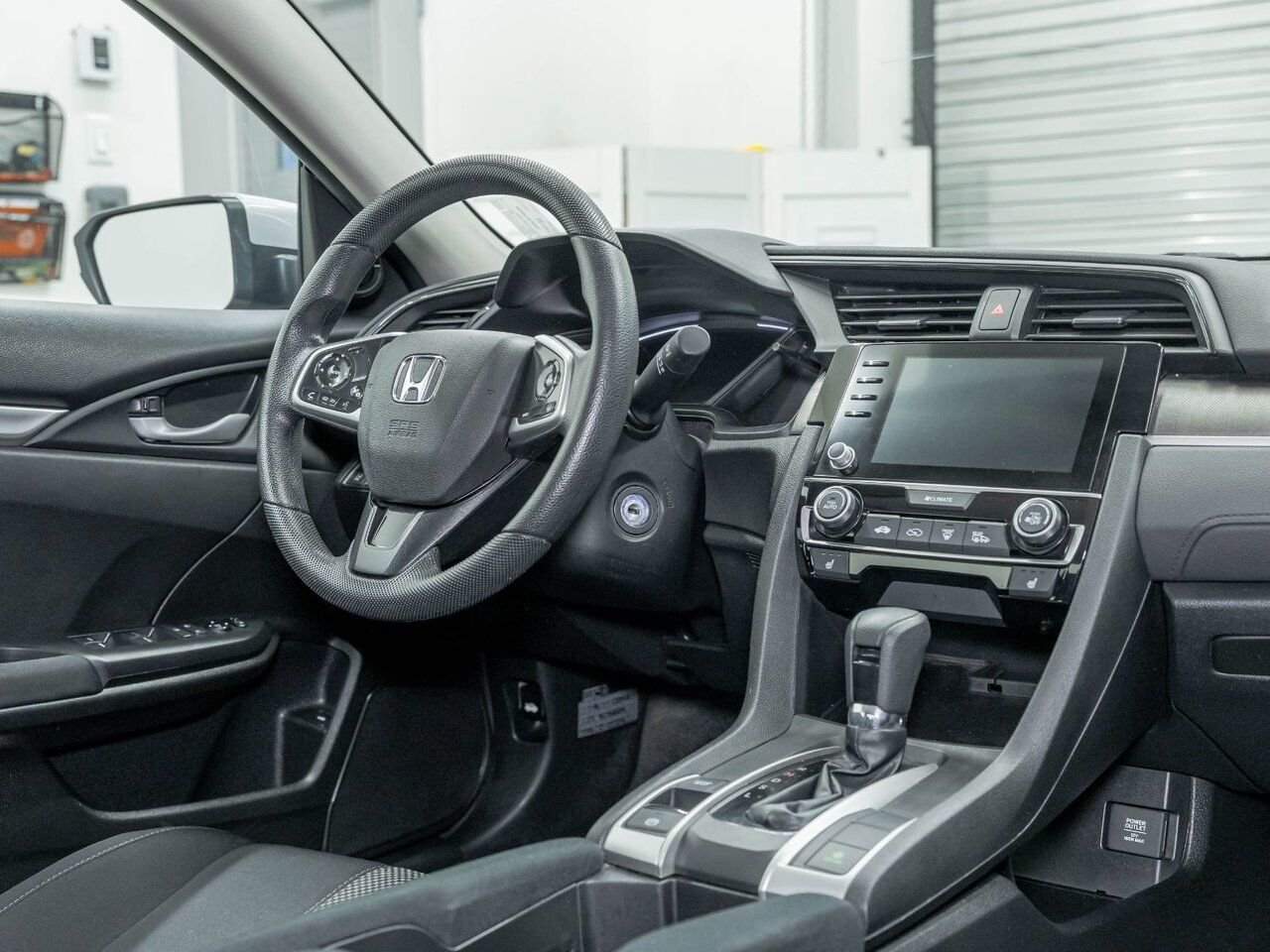 Honda Civic LX AUTOMATIQUE *SIEGES CHAUF* CARPLAY *GR SECURITE 2021 Gris Saint-Jérôme - photo #22