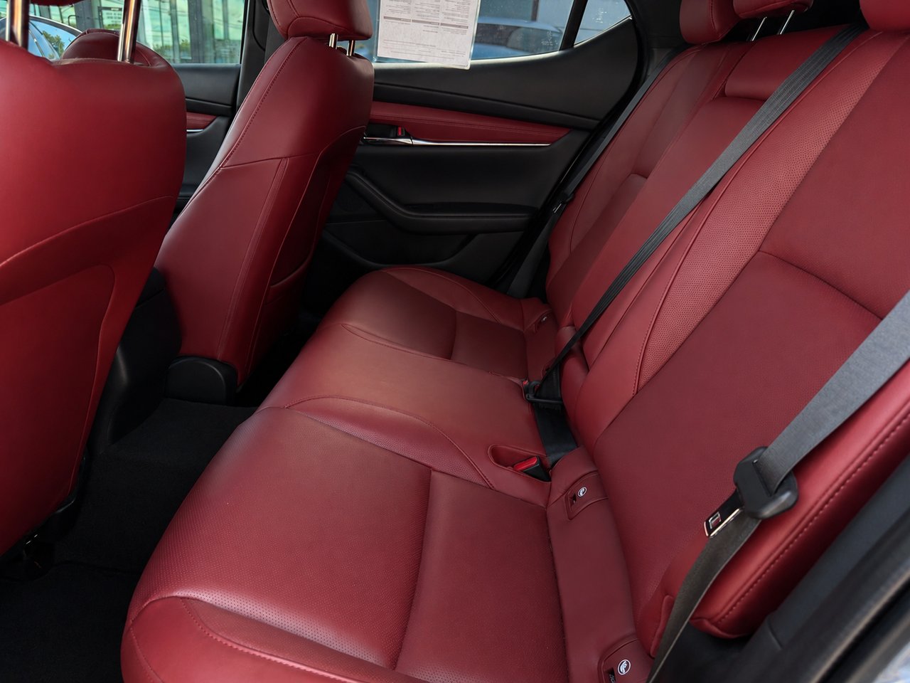 2025 Mazda Mazda3 Sport GT TURBO Grey Châteauguay - photo #8