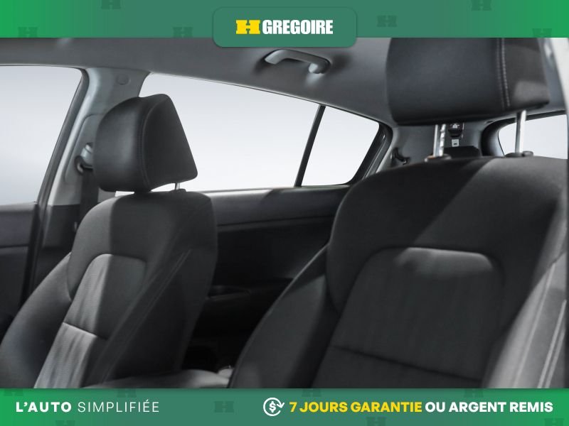 Kia Sportage 729346A | LX AUTO AC GR ELEC MAGS CAM RECULE BLUETOOTH 2022 Noir Laval - photo #15