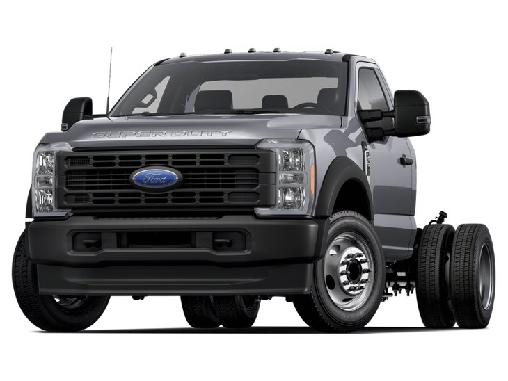 2026 Ford Super Duty F-550 DRW Chassis-Cabs XLT