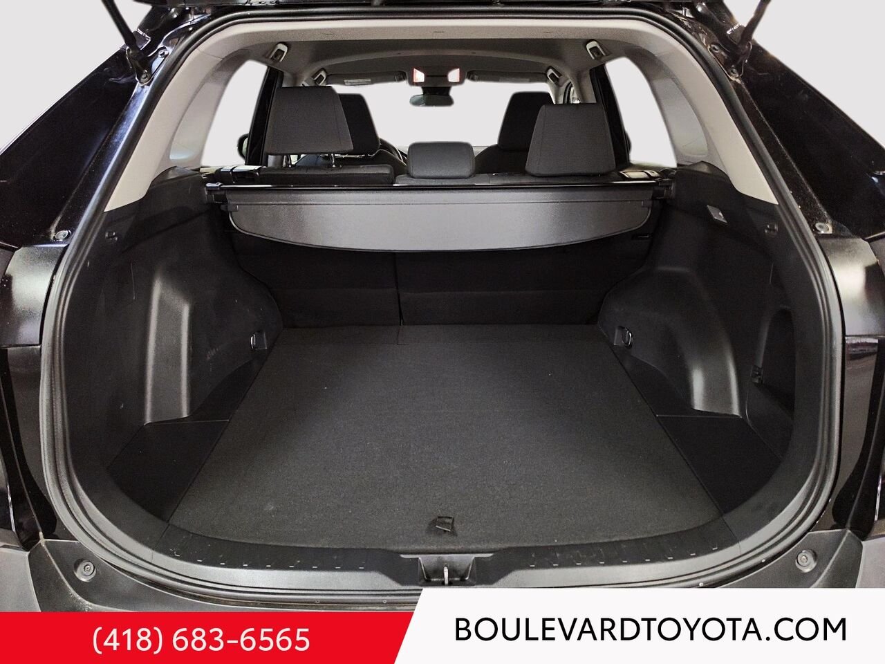 Toyota RAV4 100298A-67 | LE, AWD 2021 Noir Québec - photo #17