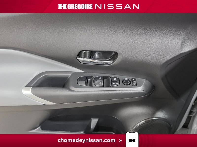 2023 Nissan Kicks Grey Laval - photo #13