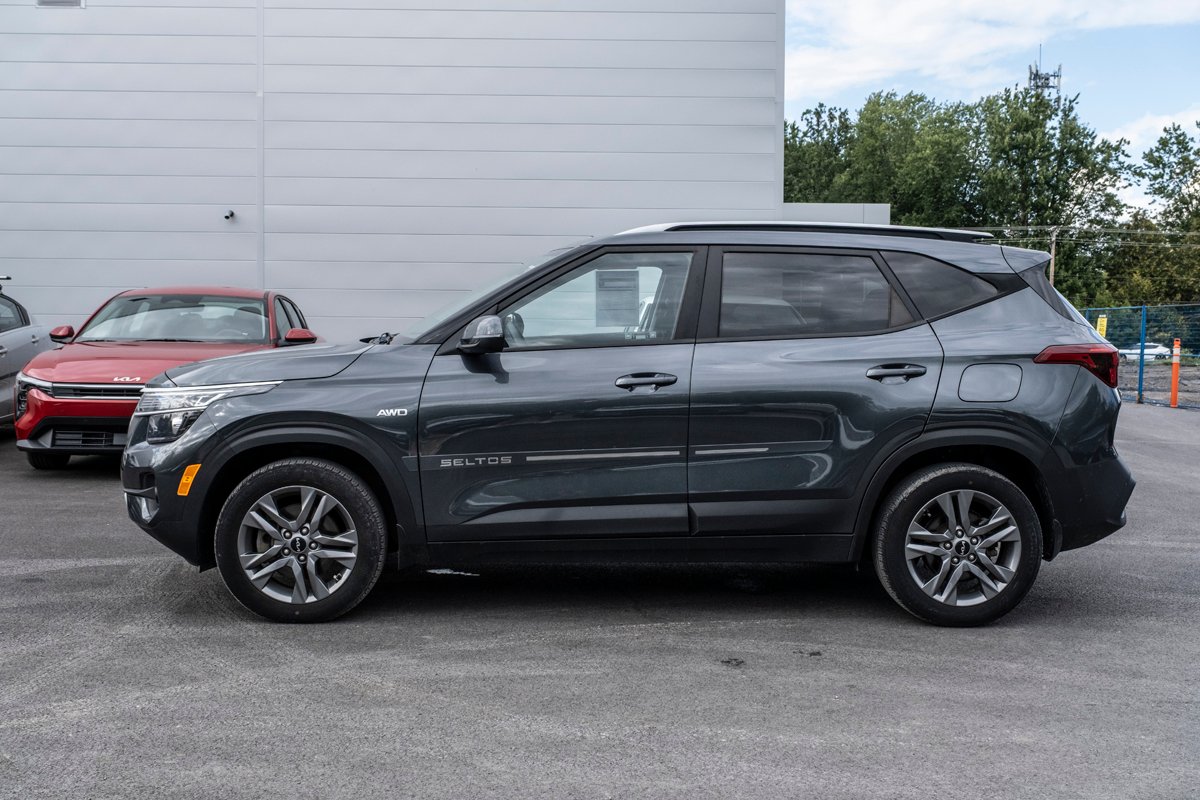 Kia Seltos 2023 Gris Gatineau - photo #3