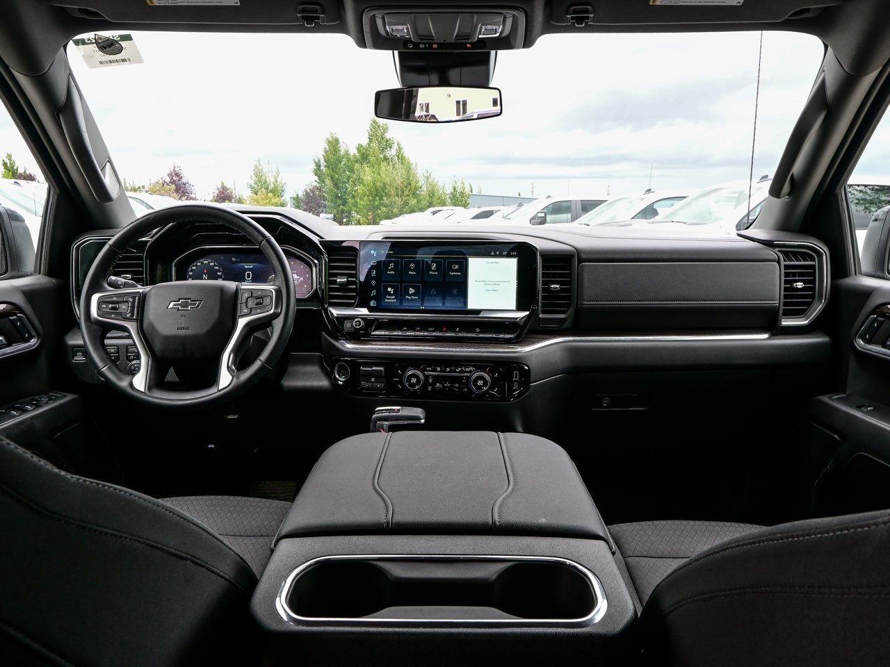 2024 Chevrolet Silverado 1500 4WD Crew Cab 147 RST White Sherwood Park - photo #27