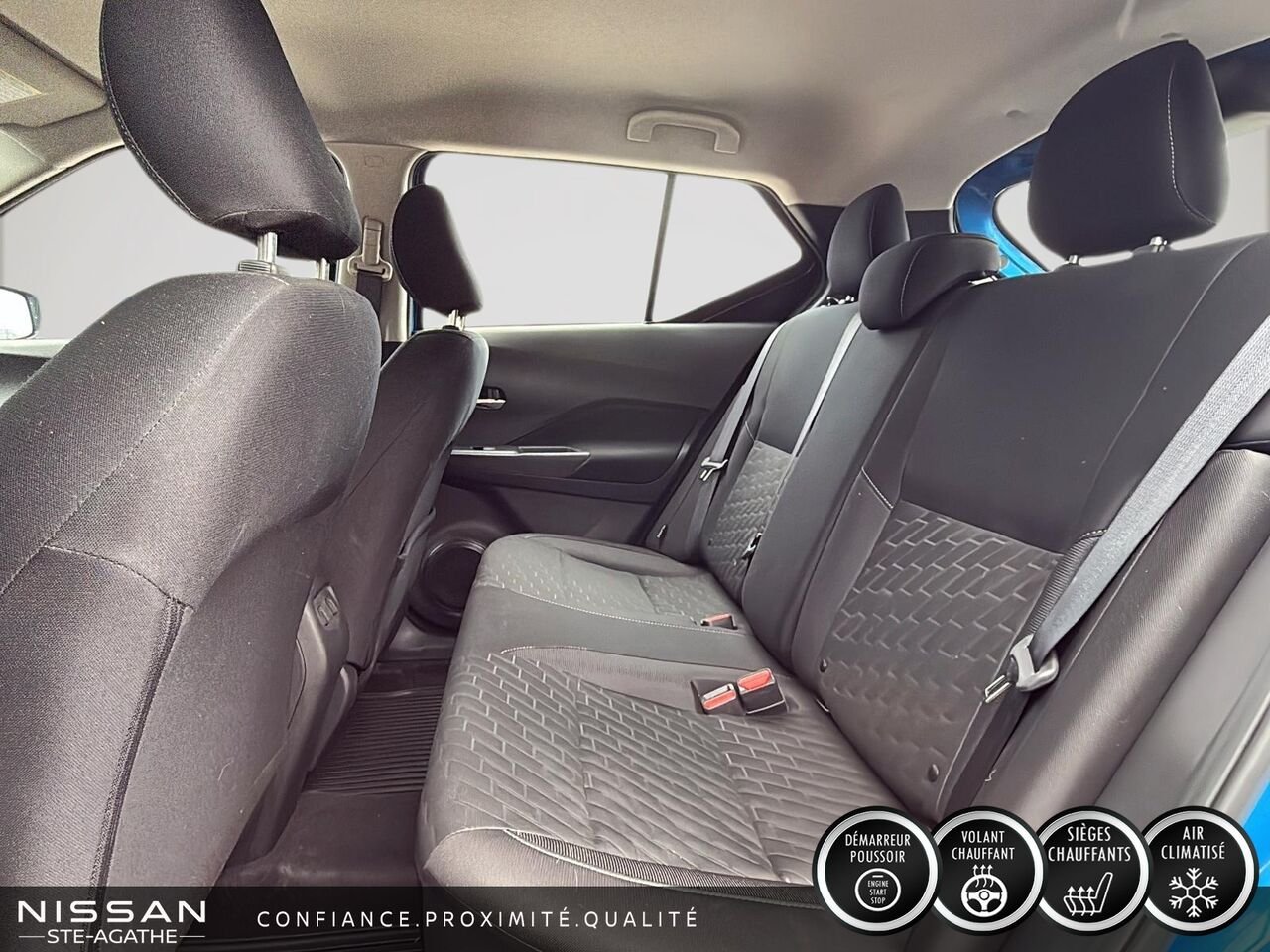 Nissan Kicks Play SV | 1 PROPRIÉTAIRE | JAMAIS ACCIDENTÉ | BANCS CHAUFFANTS | VOLANT CHAUFFANT 2025 Bleu Sainte-Agathe-des-Monts - photo #8